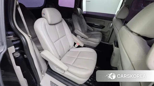 Kia The New Carnival id 3220807 из Кореи 10