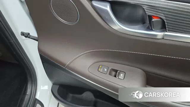 Hyundai Grandeur IG id 3636514 из Кореи 10