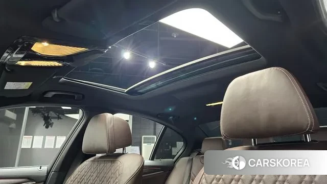 BMW 5 Series (G30) id 3514009 из Кореи 10