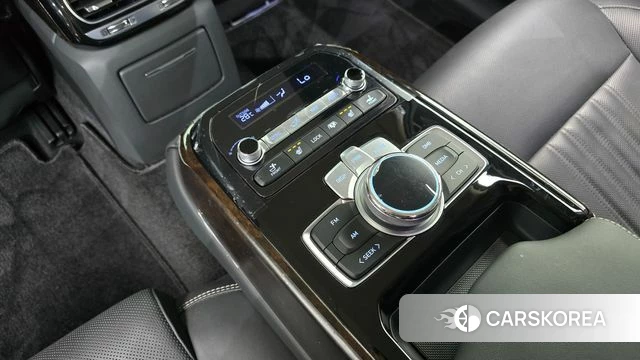 Genesis G90 id 4476927 из Кореи 10