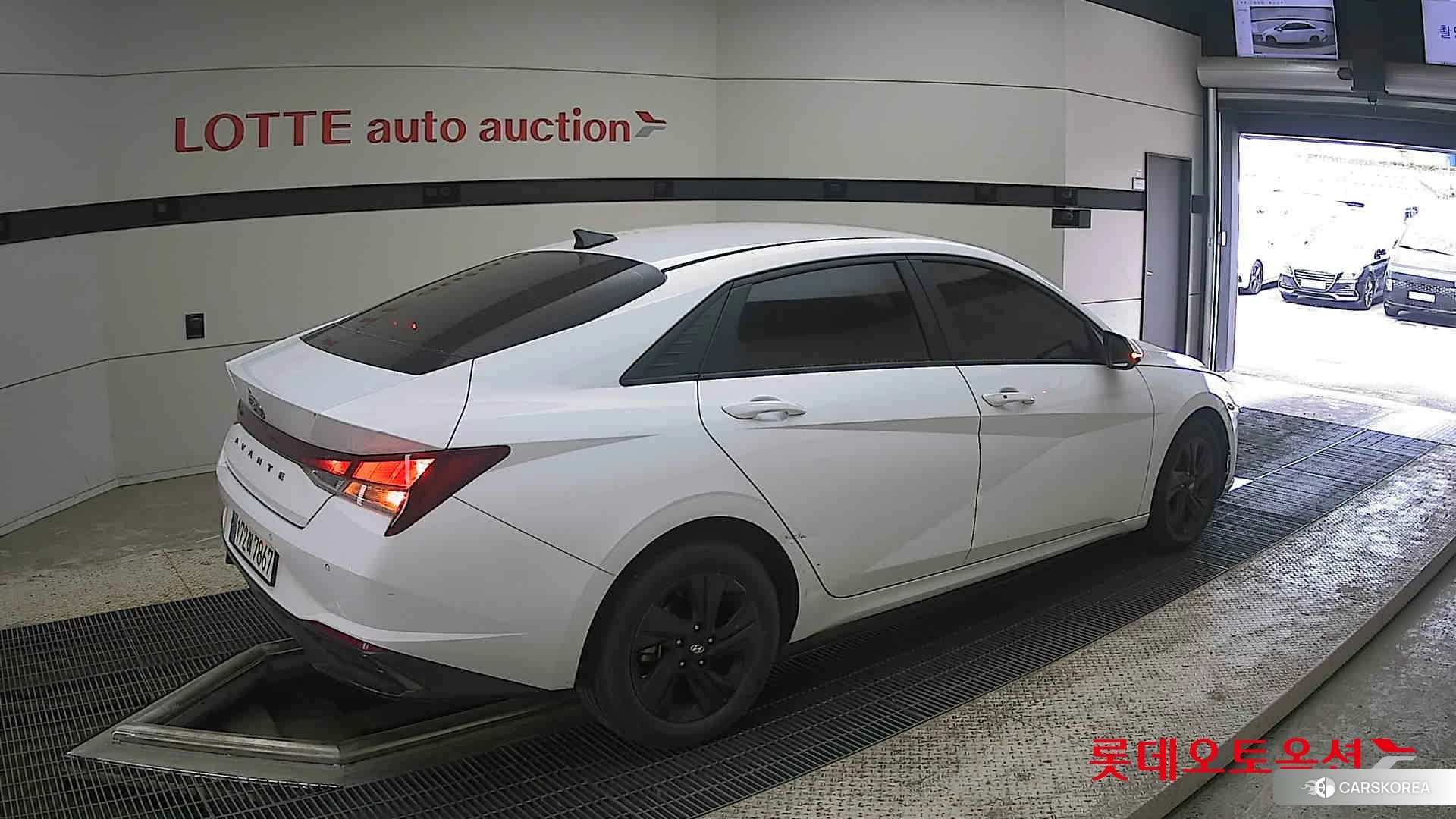 Hyundai Avante id 4289483 из Кореи 10