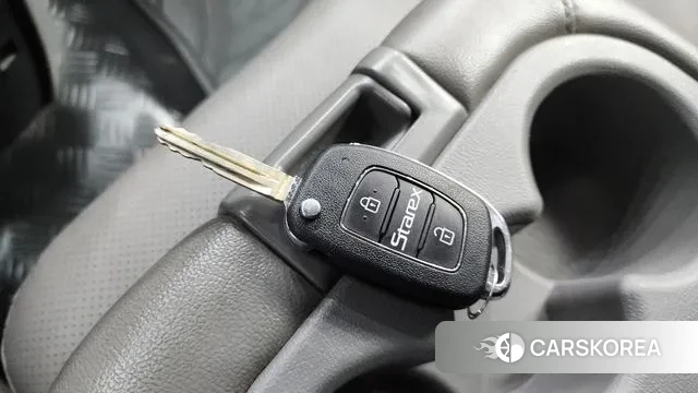 Hyundai The New Grand Starex id 3608041 из Кореи 10