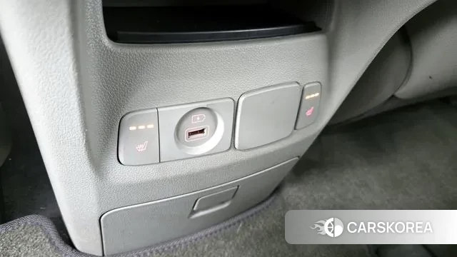 Kia The New Carnival id 3593327 из Кореи 10