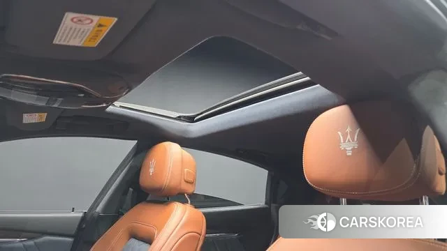 Maserati Quattroporte id 3220287 из Кореи 10