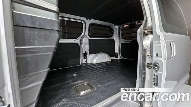 Hyundai The New Grand Starex id 2703551 из Кореи 10