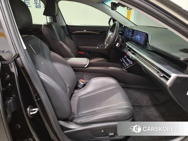Hyundai Grandeur Hybrid (GN7) id 4640381 из Кореи 10