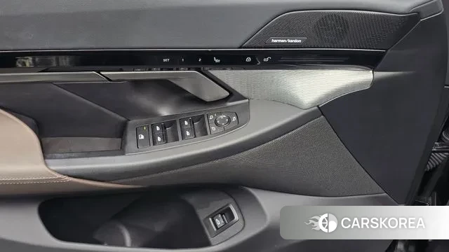 BMW 5 Series (G60) id 3523373 из Кореи 10