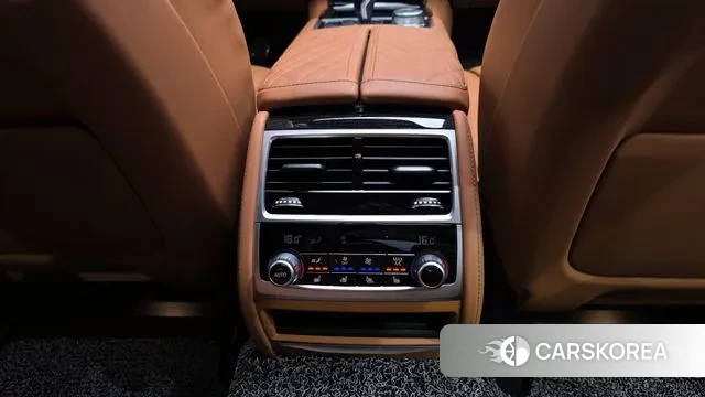 BMW 7 Series (G11) id 3058931 из Кореи 10