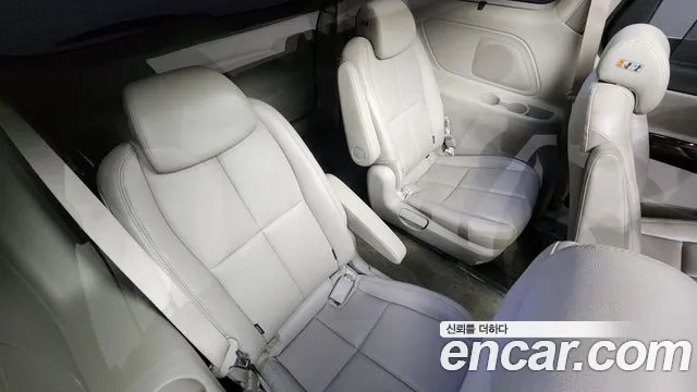 Kia The New Carnival id 2917774 из Кореи 10