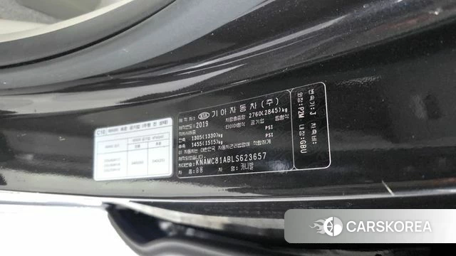 Kia The New Carnival id 3911539 из Кореи 10