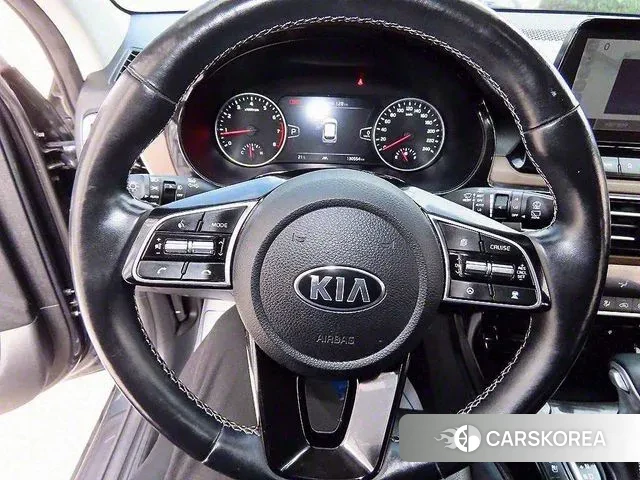 Kia Seltos id 3203419 из Кореи 10