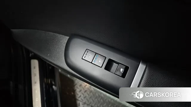 Hyundai Grandeur (GN7) id 3305625 из Кореи 10