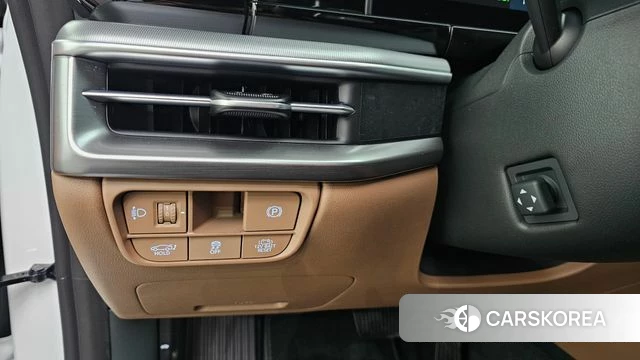 Hyundai Grandeur Hybrid (GN7) id 4266070 из Кореи 10