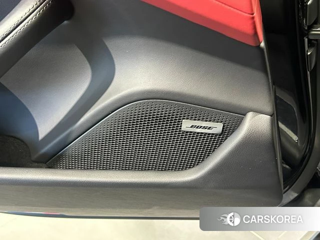 Porsche Taycan id 3805055 из Кореи 10