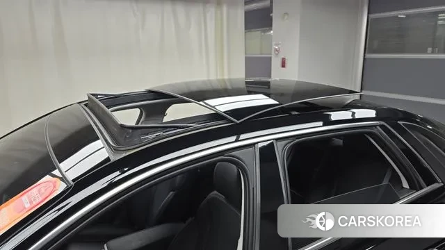 Hyundai Grandeur (GN7) id 2984347 из Кореи 10