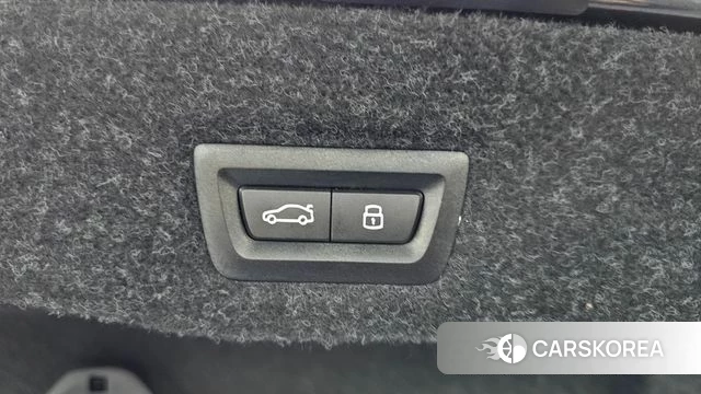 BMW 5 Series (G60) id 4185707 из Кореи 10