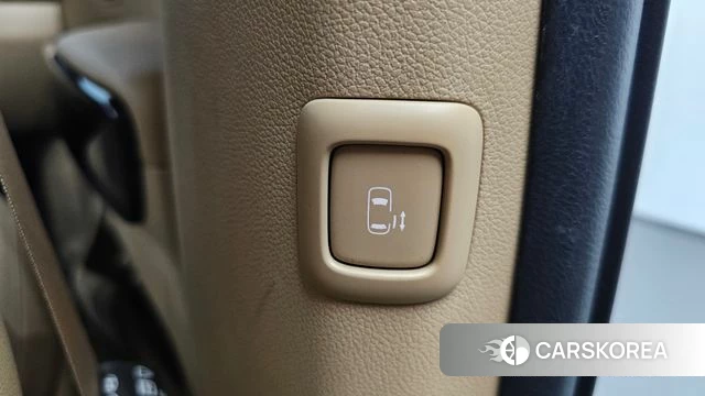 Kia The New Carnival id 4907395 из Кореи 10