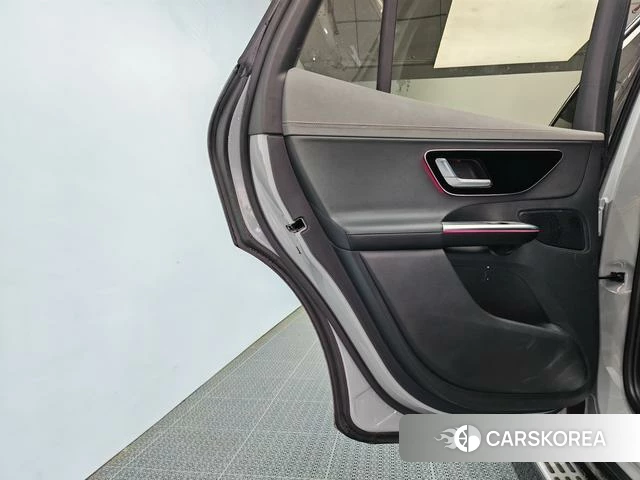 Mercedes-Benz EQE SUV id 4261397 из Китая 10