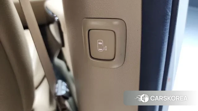 Kia The New Carnival id 3546691 из Кореи 10