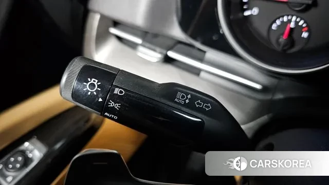 Kia Carnival 4th generation id 3342001 из Кореи 10