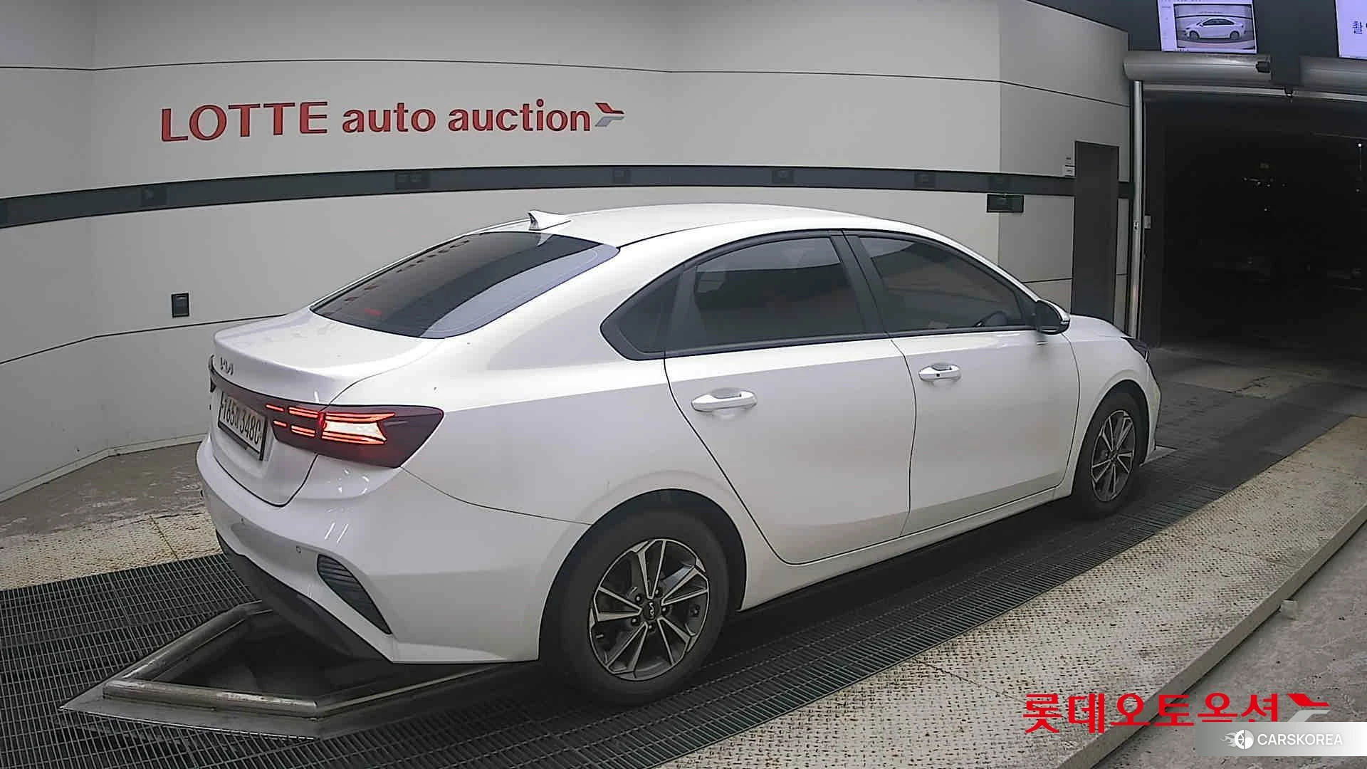 Kia K3 id 4674216 из Кореи 10