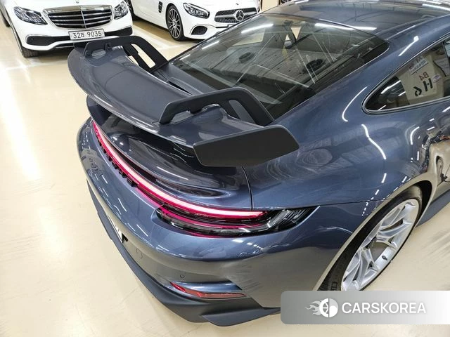 Porsche 911(992) id 4361250 из Кореи 10