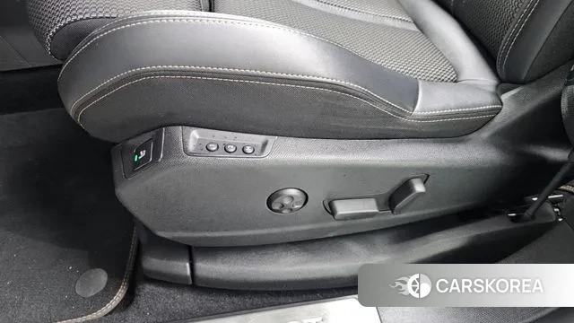 Peugeot 5008 second generation id 3529013 из Кореи 10