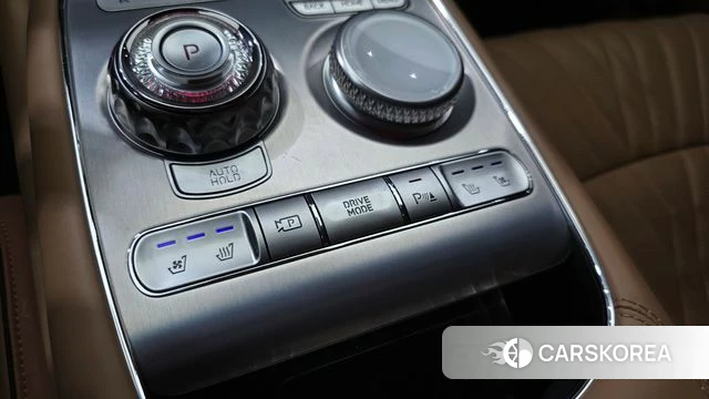 Genesis G90 (RS4) id 4710901 из Кореи 10