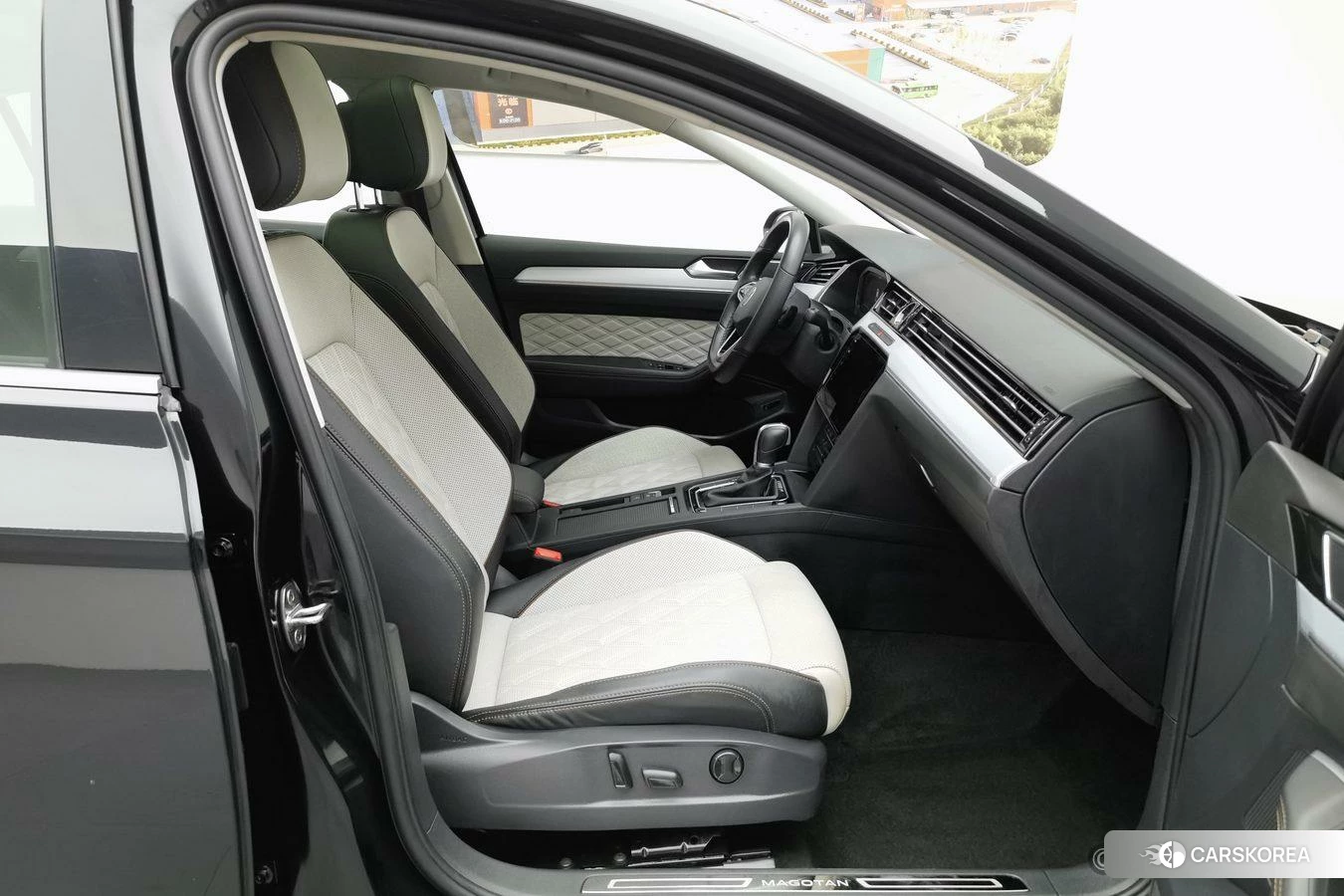 Volkswagen Magotan id 4454535 из Китая 10
