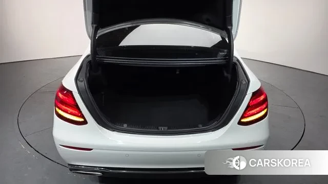 Mercedes-Benz E-Class W213 id 3505319 из Кореи 10