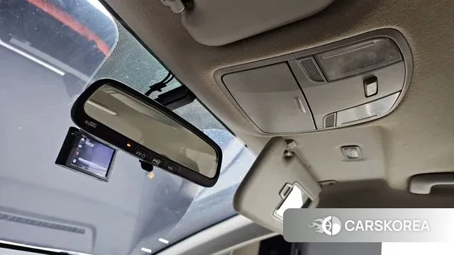 Kia Stonic id 3583214 из Кореи 10