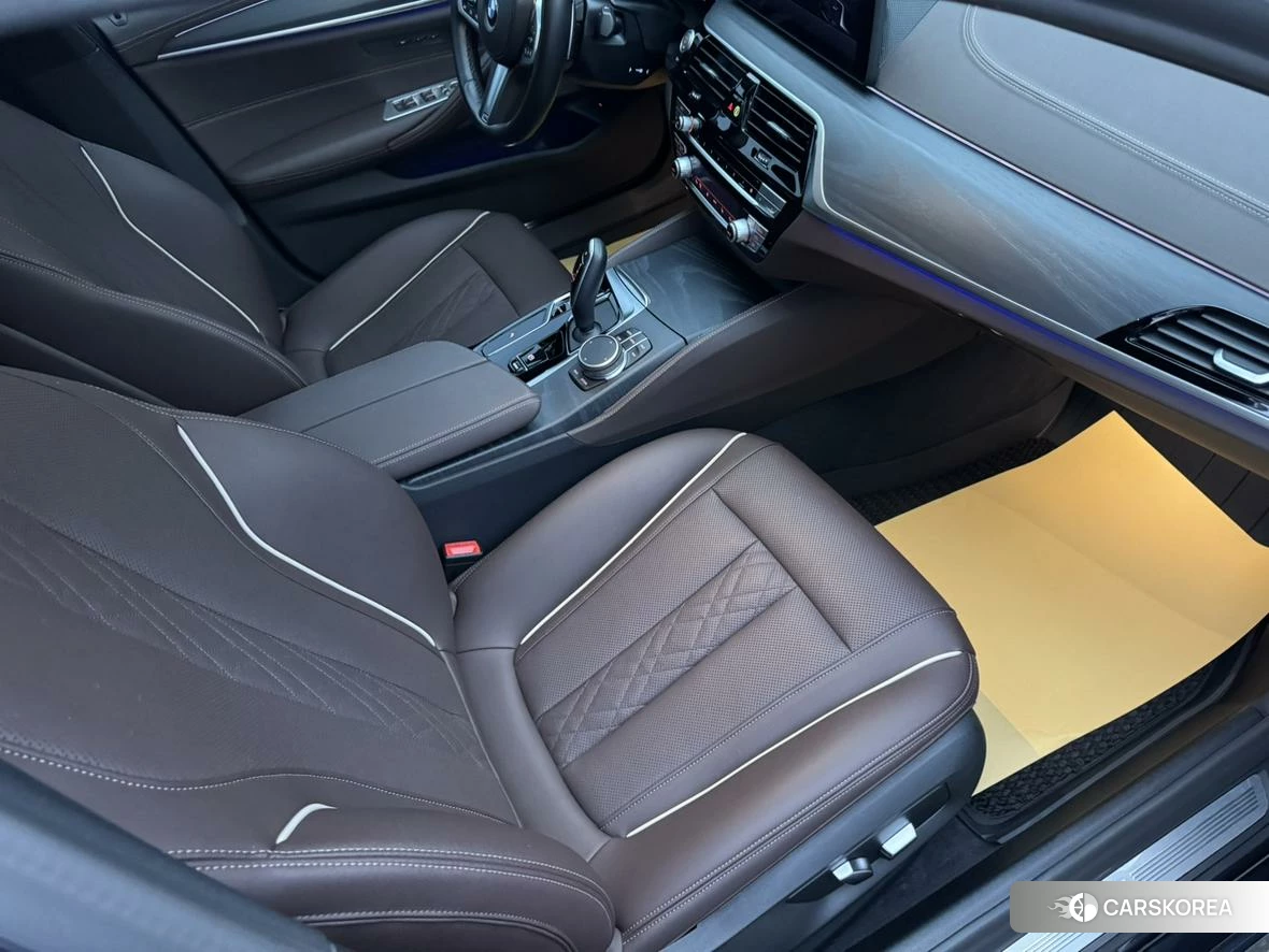 BMW 5 series id 4453918 из Китая 10