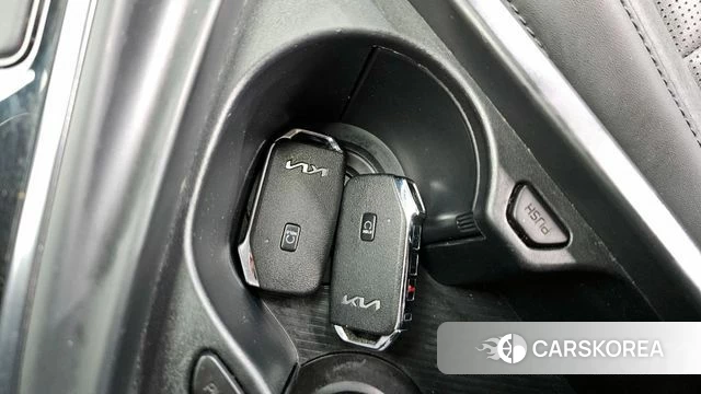 Kia Di Ol Nu Niro id 3892528 из Кореи 10