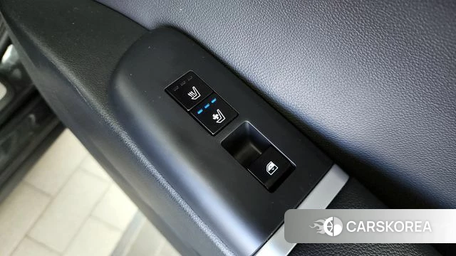 Hyundai Grandeur (GN7) id 4201130 из Кореи 10