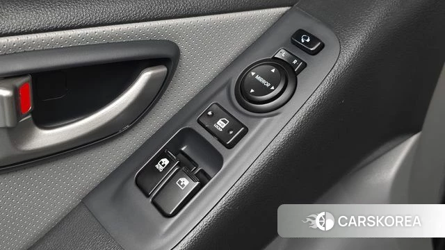 Hyundai The New Grand Starex id 4698742 из Кореи 10