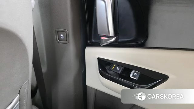 Kia Carnival 4th generation id 4625508 из Кореи 10