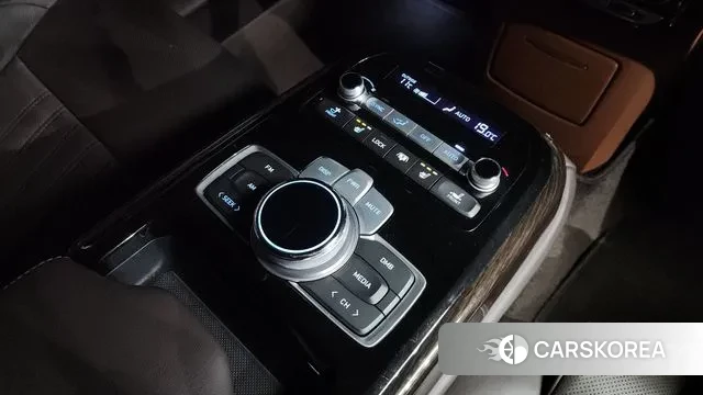 Genesis G90 id 3379531 из Кореи 10