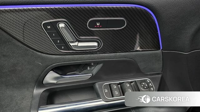 Mercedes-Benz GLA - Class H247 id 3828199 из Кореи 10