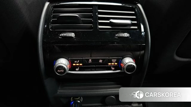 BMW 5 Series (G30) id 3886366 из Кореи 10