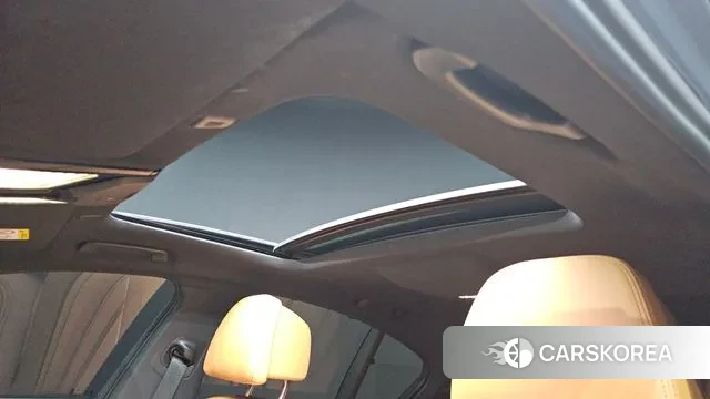 BMW 5 Series (G30) id 3389149 из Кореи 10