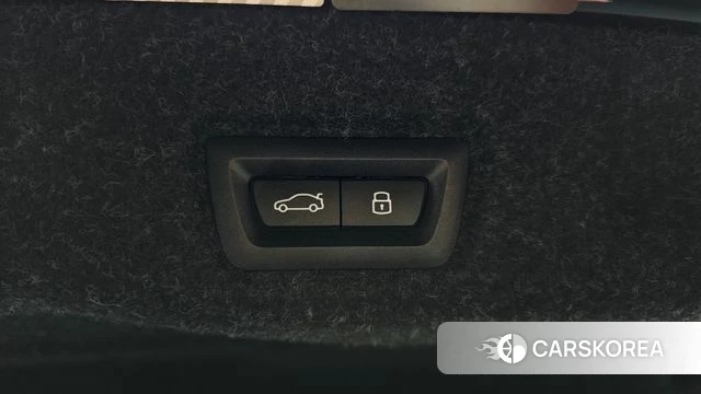 BMW 5 Series (G60) id 4229971 из Кореи 10