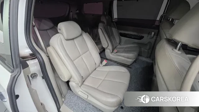 Kia All New Carnival id 3500149 из Кореи 10