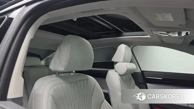 Hyundai Grandeur (GN7) id 3590803 из Кореи 10