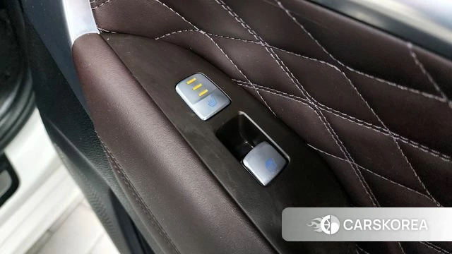 Genesis The New G70 id 3843040 из Кореи 10