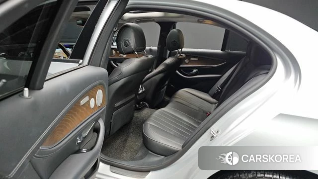 Mercedes-Benz E-Class W213 id 4384613 из Кореи 10