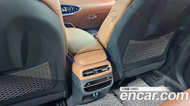 Genesis GV70 id 2857918 из Кореи 10