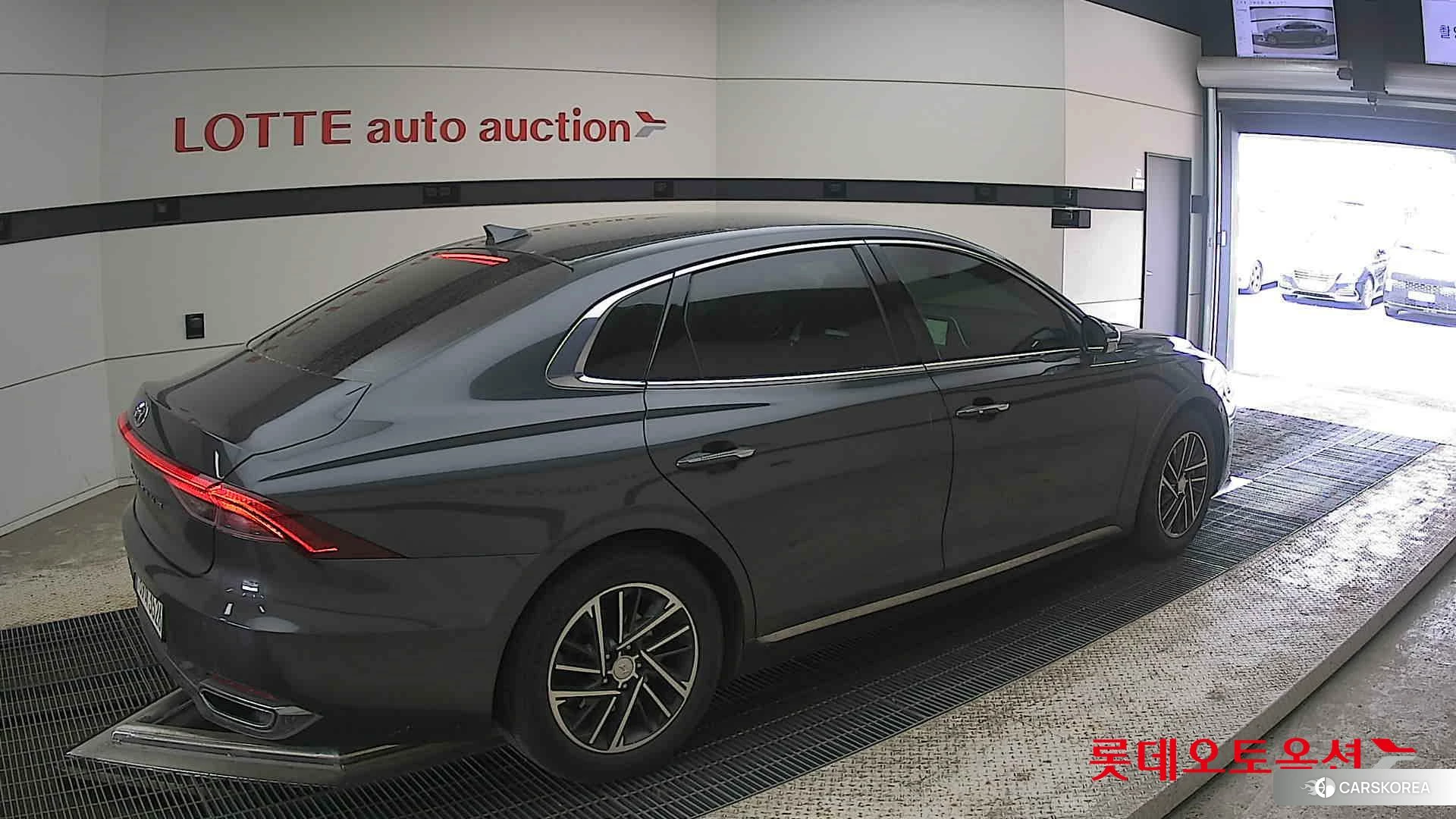 Hyundai Grandeur id 4289368 из Кореи 10