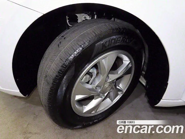 Hyundai Avante (CN7) id 2631895 из Кореи 10