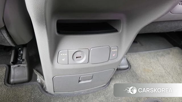 Kia The New Carnival id 4765098 из Кореи 10
