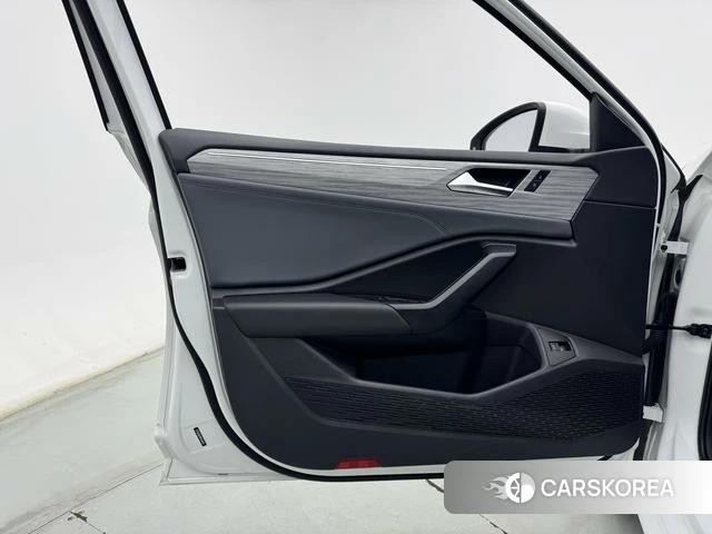 Volkswagen Sagitar id 4276322 из Китая 10